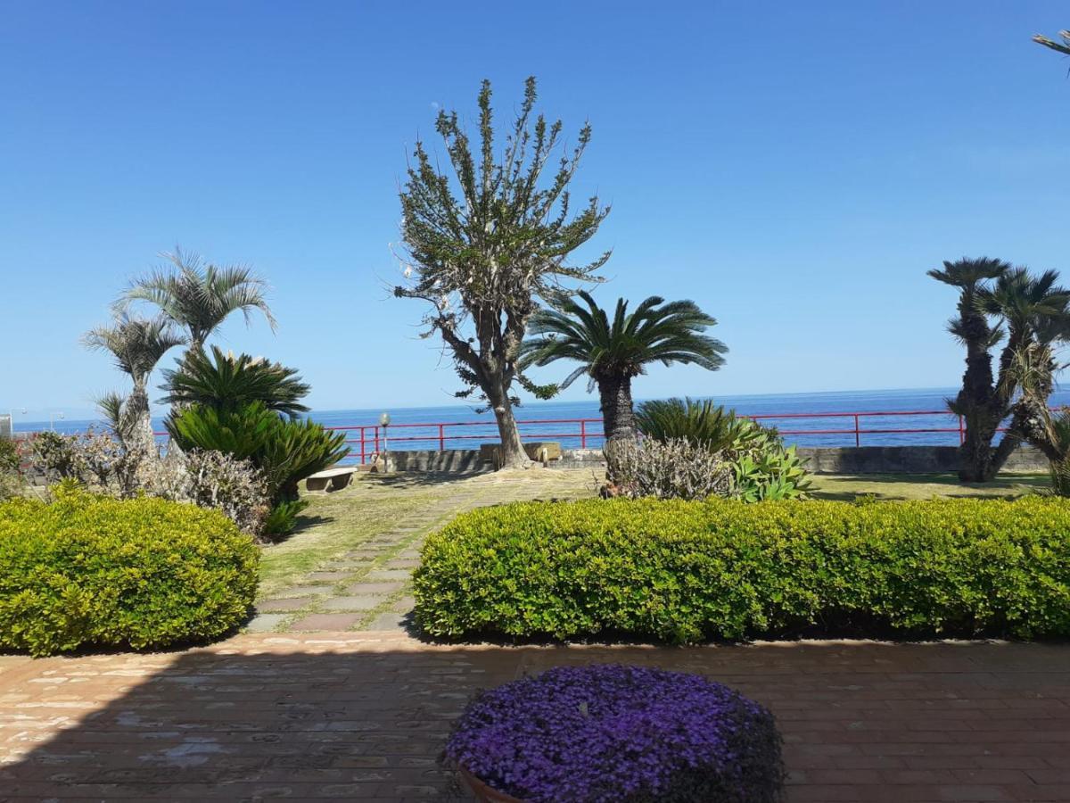 Aquamarine Home Riposto Exterior foto